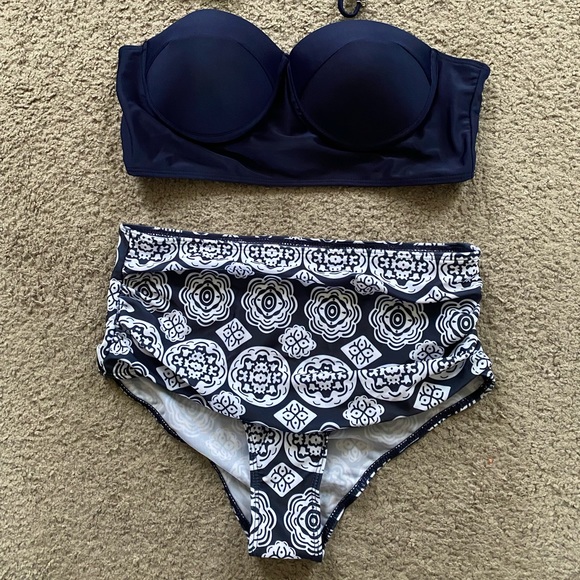 Bikini Size L - Picture 1 of 6